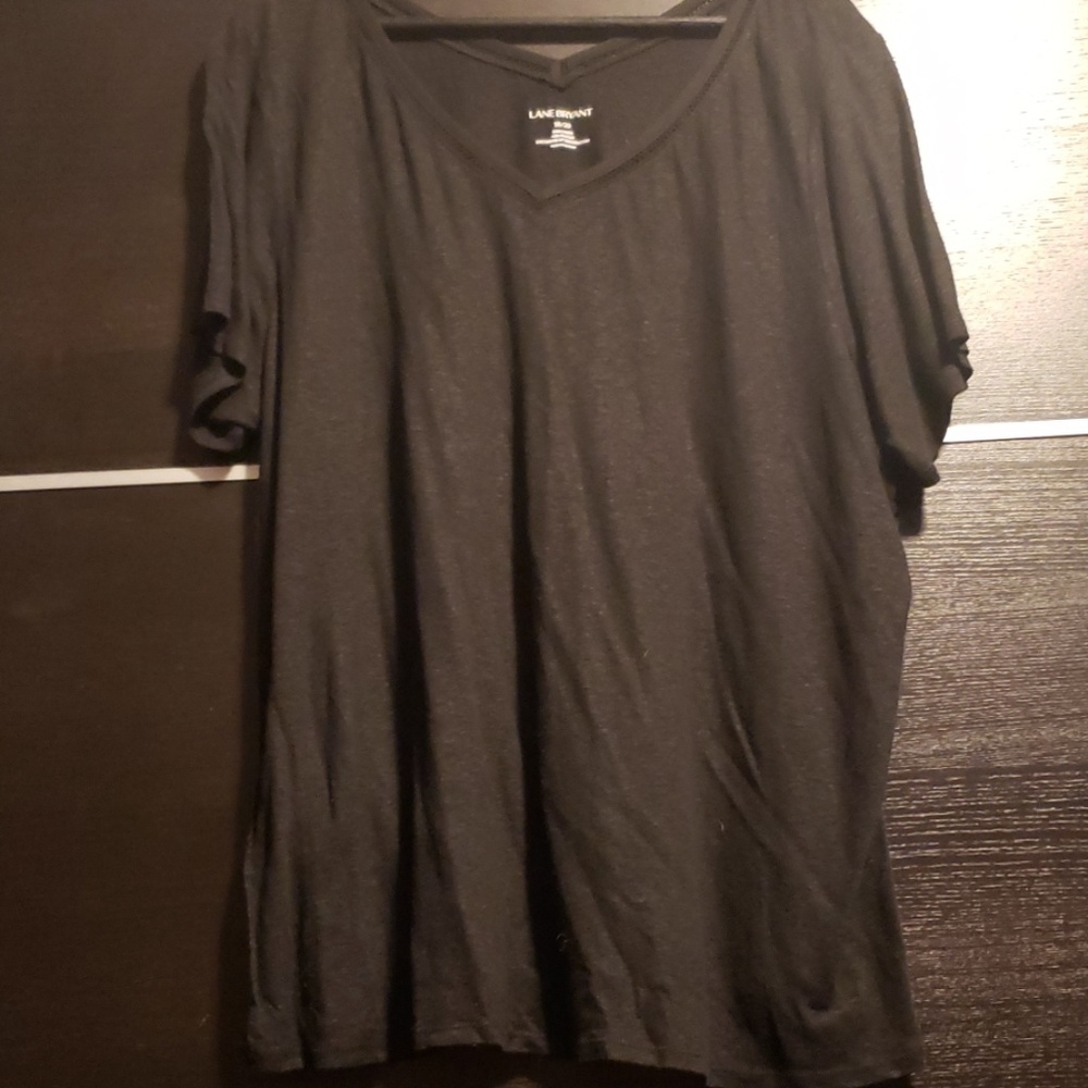 V-neck t shirt